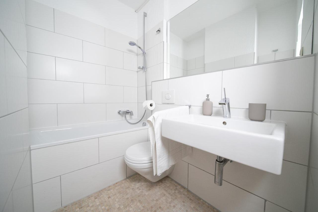 Apartment Blue - Zentral Und Gut Angebunden Düsseldorf Zewnętrze zdjęcie